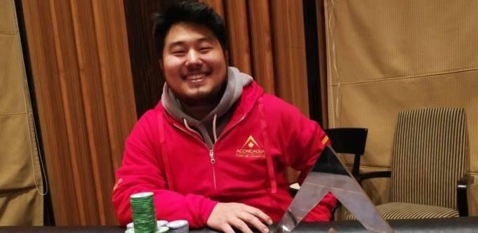 Jogador de Curitiba ganha R$ 250 mil em torneio de poker na Espanha