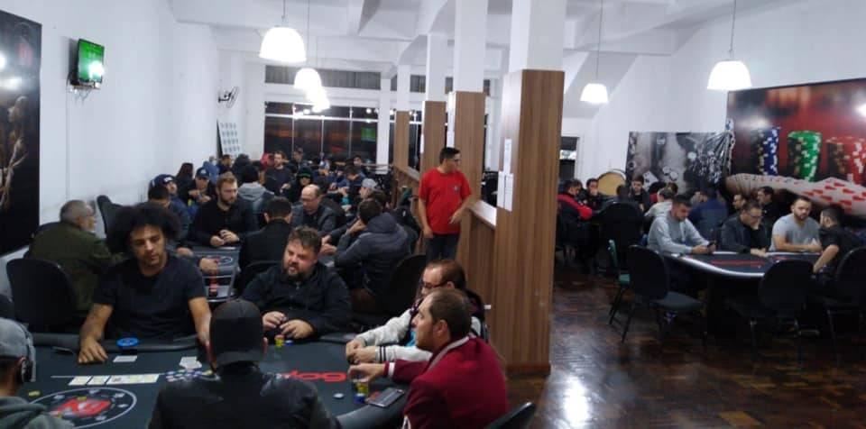 Paranaense de poker chega a Guarapuava. Veja como participar