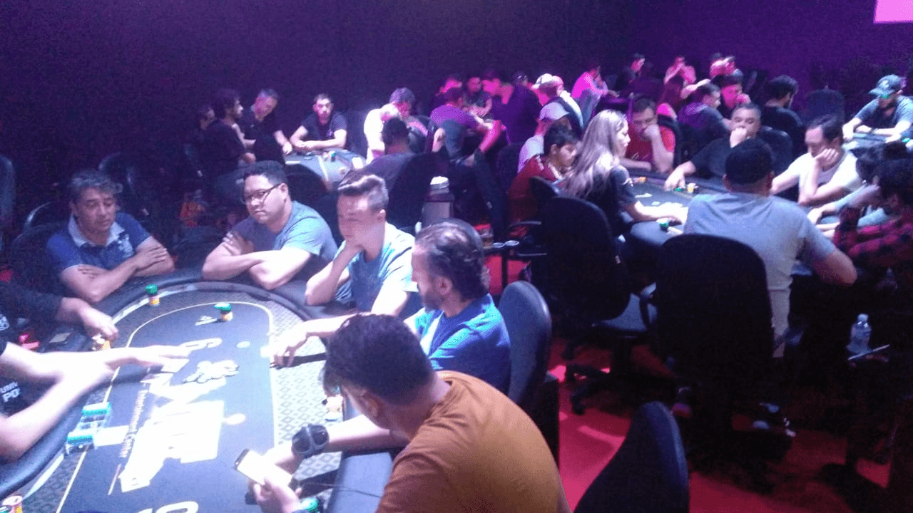 No totalk 68 pessoas participaram do evento.
