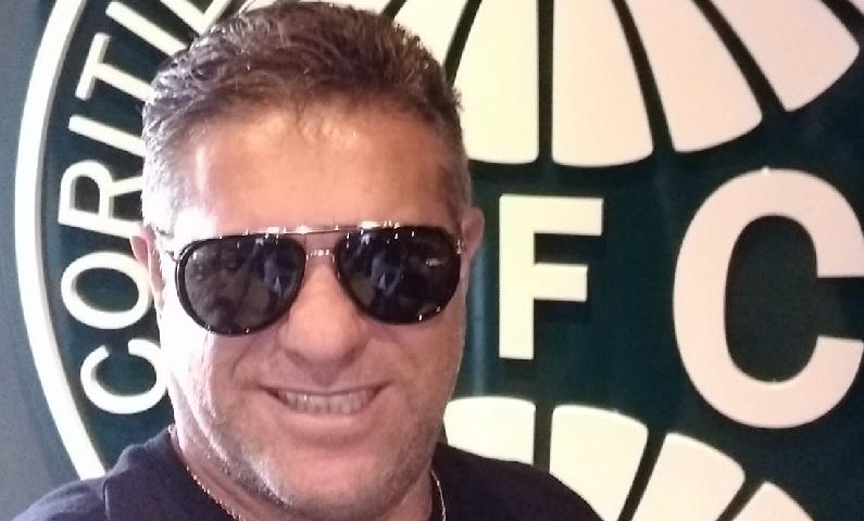 Ídolo do Coritiba, ex-atacante está internado com Covid-19