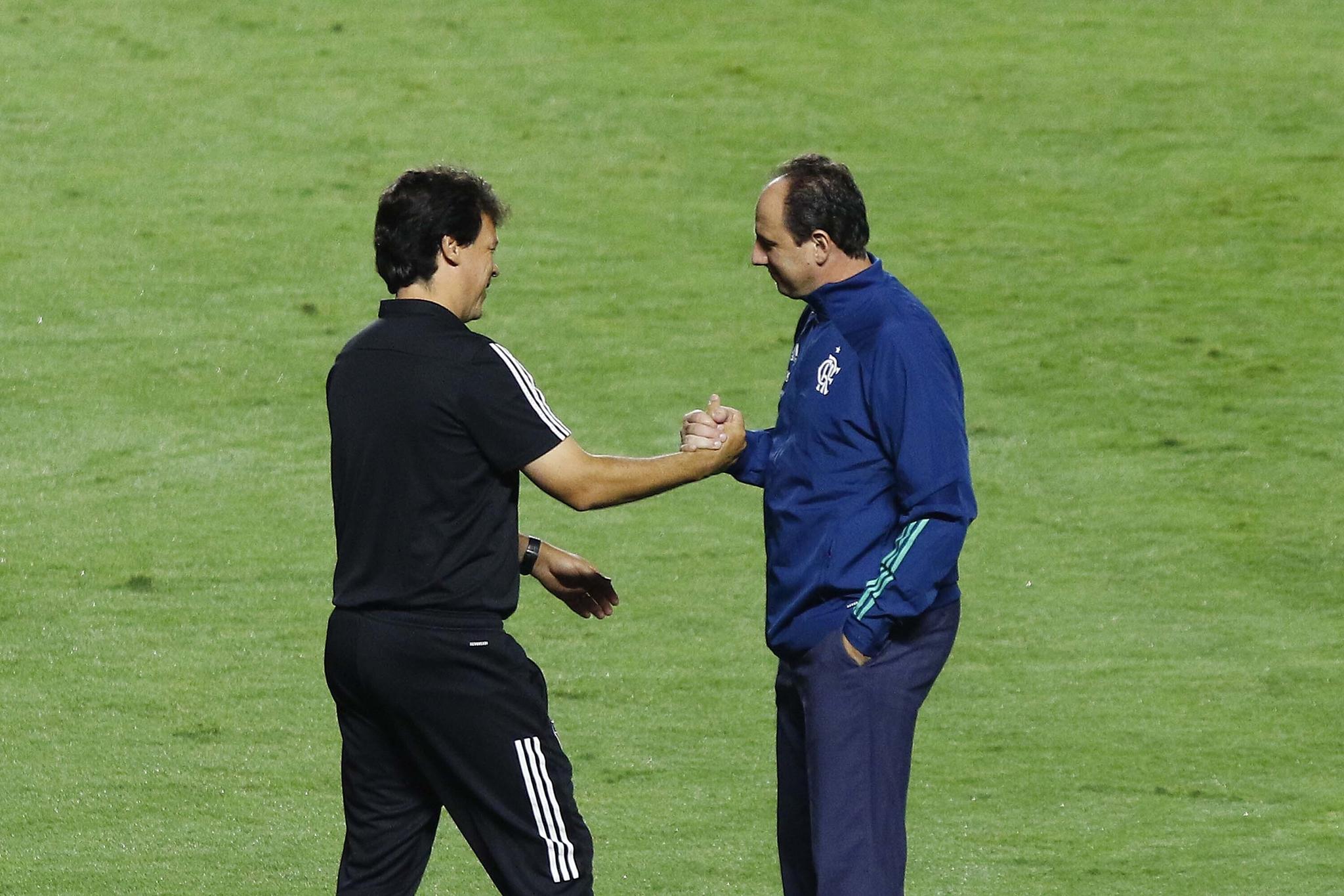 Os deuses e os demônios do futebol. Protestos, lamúrias e imprecações