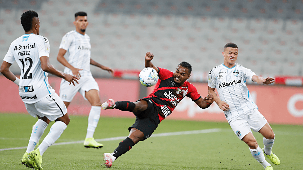 Coxa recebe o Ceará, Athletico visita o Grêmio, quem leva a melhor? Veja os palpites!