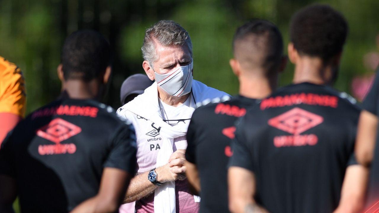 A angústia tomou conta de todos e também do futebol. E Athletico, Coritiba e Paraná não escapam
