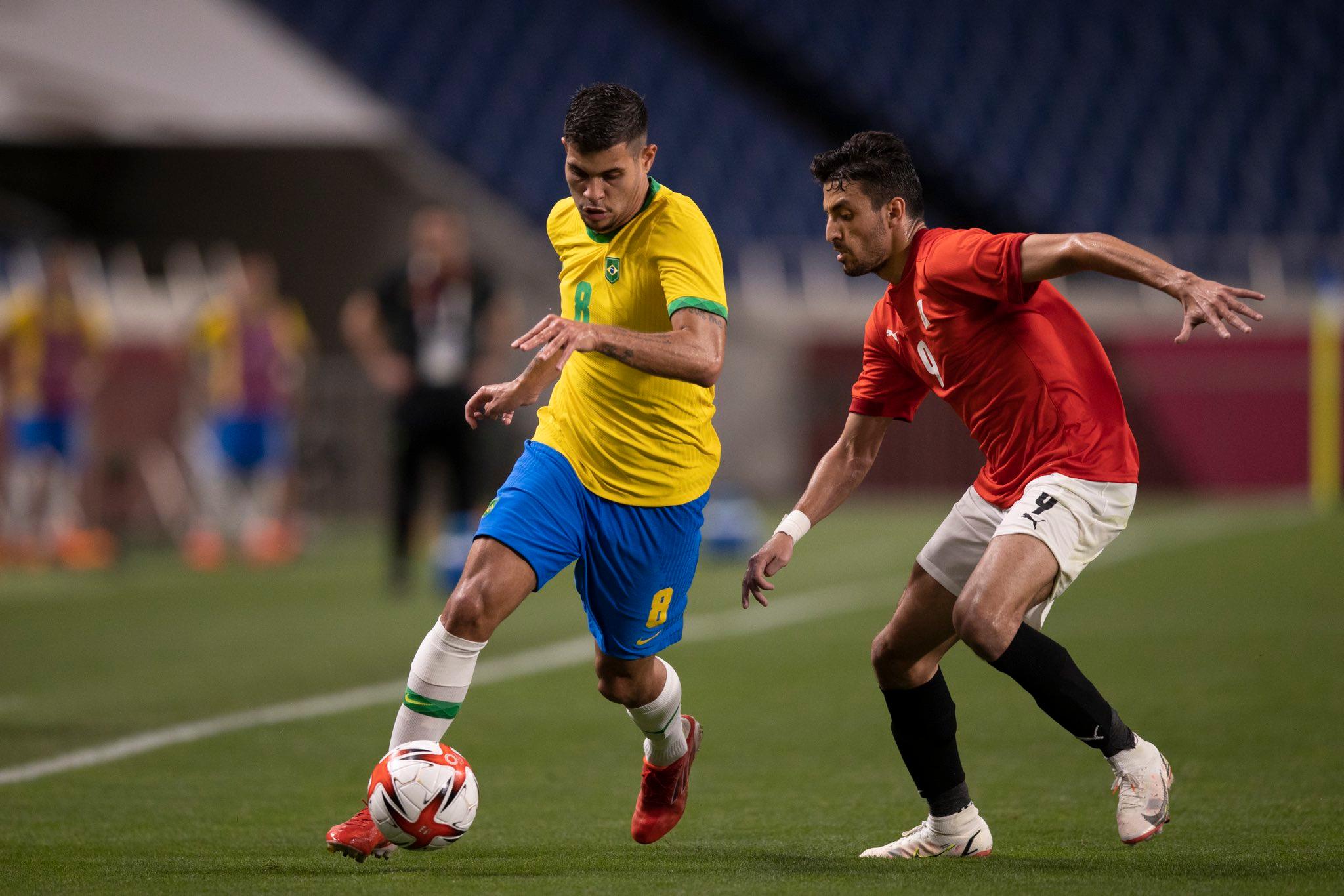 Bruno Guimarães comemora vaga da seleção à semifinal: “Sonho continua”