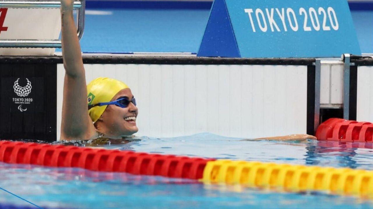 Brasil fatura prata em revezamento e Mariana Gesteira leva bronze na natação