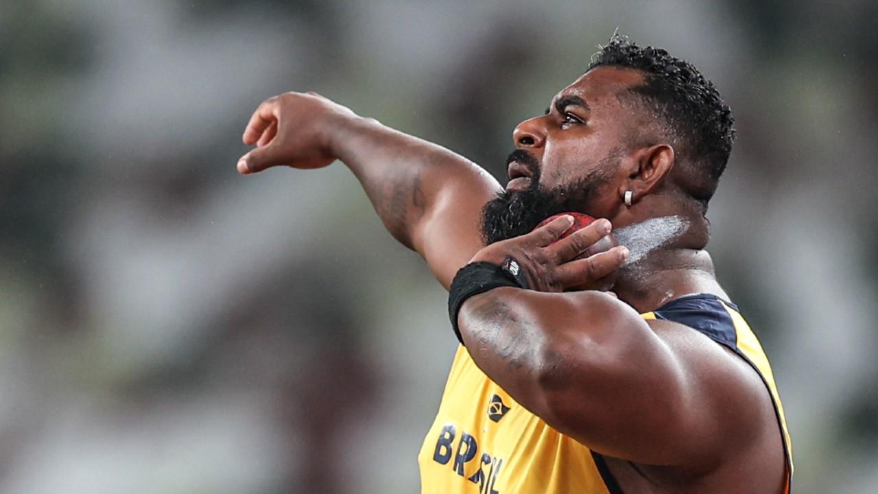 Thiago Paulino tem arremesso invalidado e perde ouro na Paralimpíada