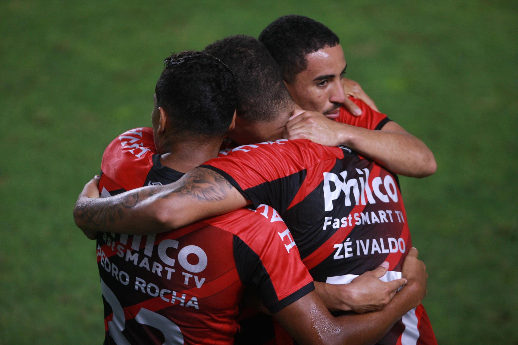 Athletico alcança premiação expressiva com vaga na semifinal da Copa do Brasil
