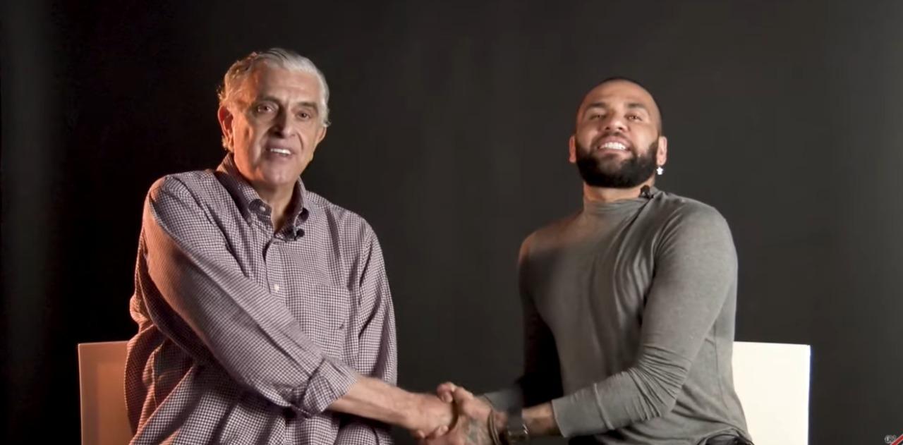 Felipão teria vetado Daniel Alves no Athletico?