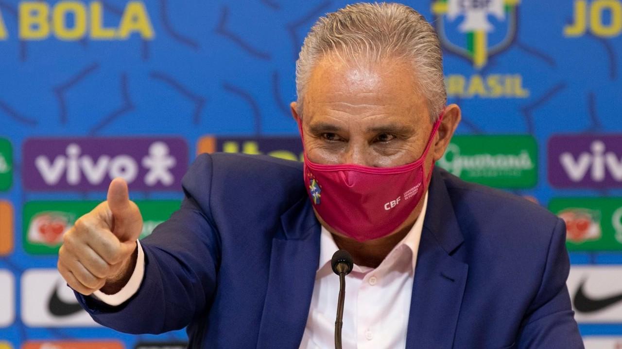 Tite cobra seleção disciplinada contra expulsões desnecessárias