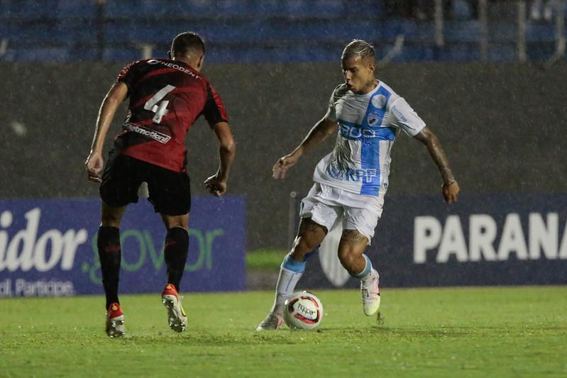 Aspirantes do Furacão continuam sufocados