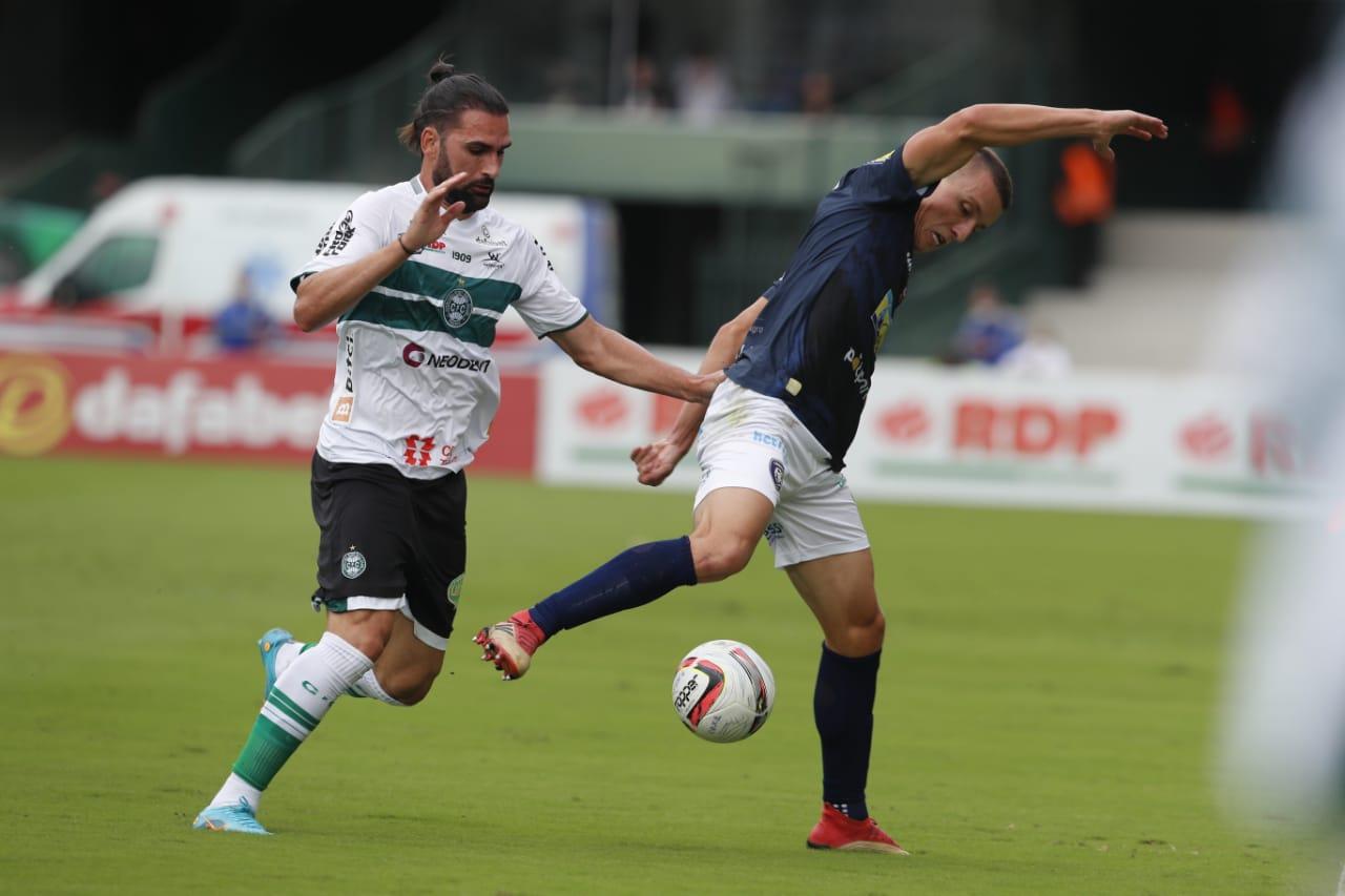 Lance de Coritiba x Cianorte