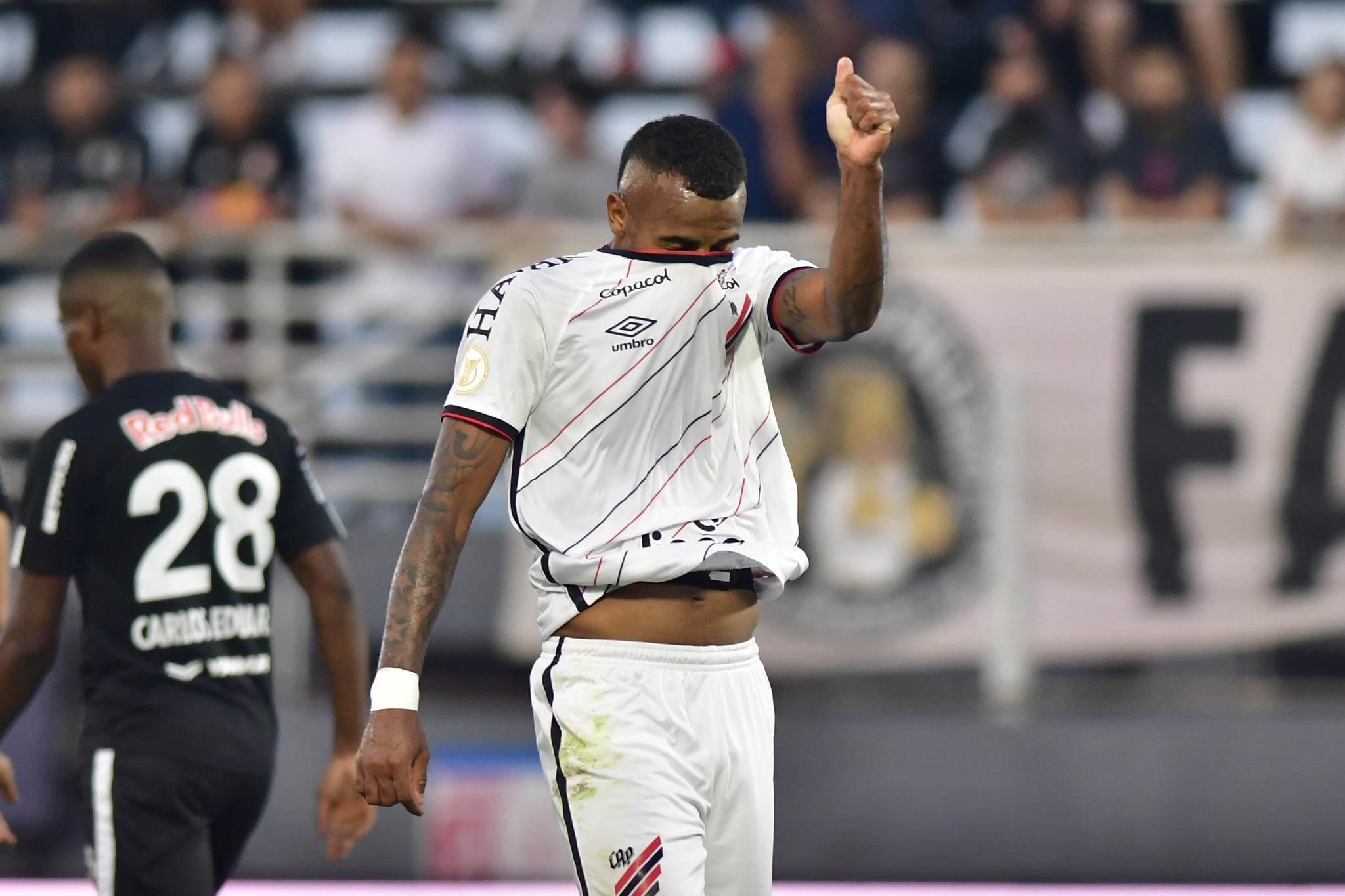 O Athletico procura o acaso para levá-lo a Guayaquil. Sabe onde encontrá-lo?