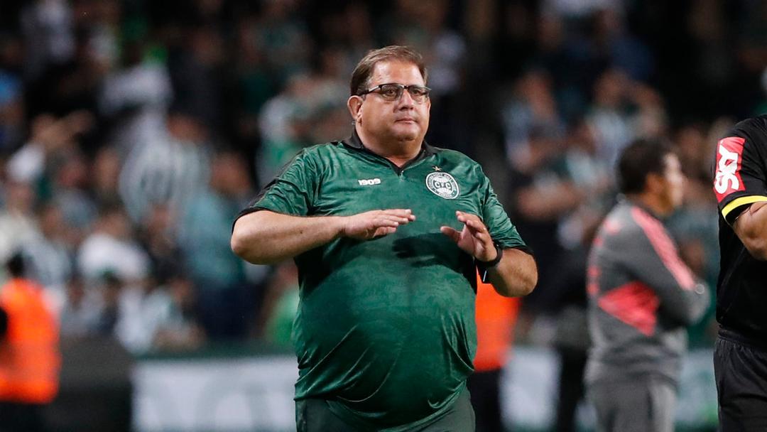Guto Ferreira, técnico do Coritiba