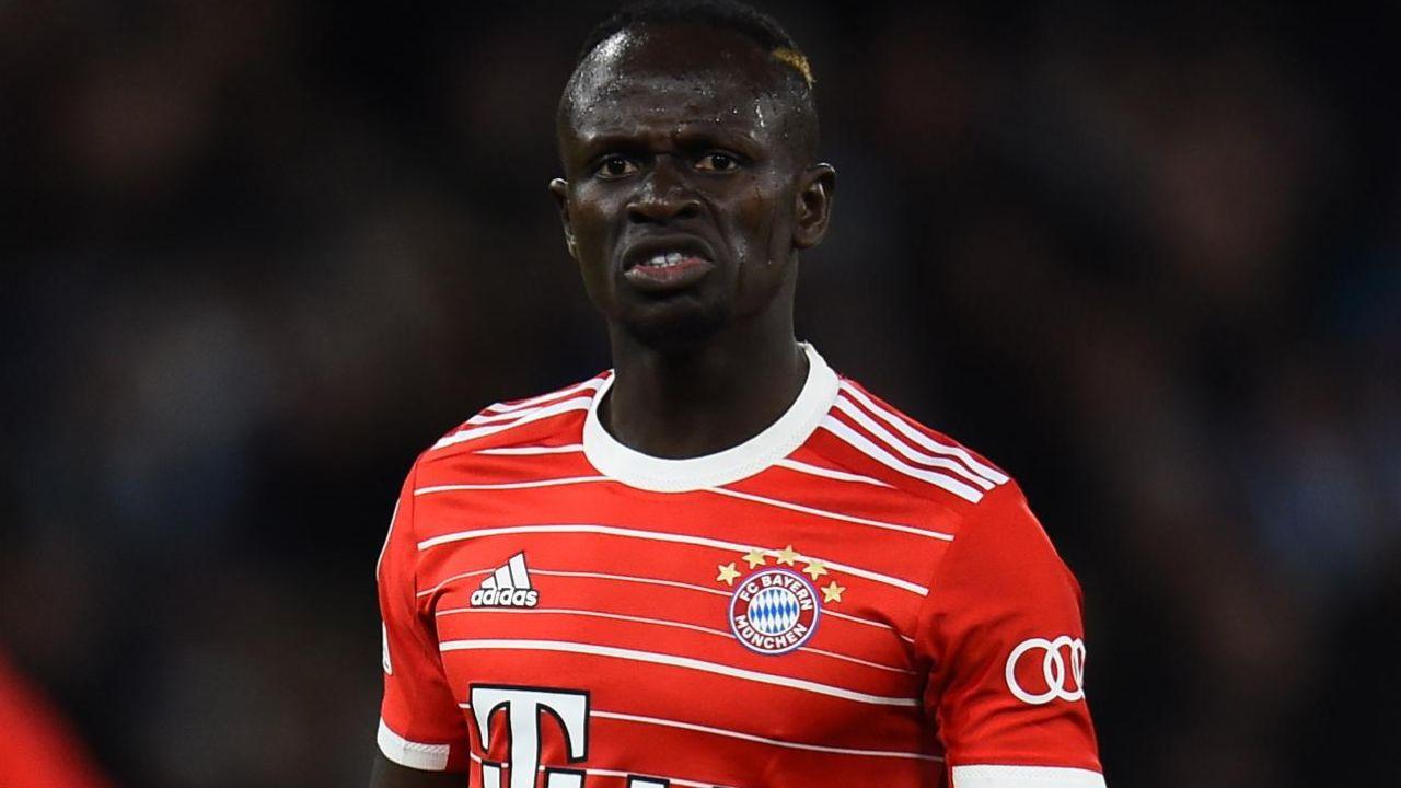 Sadio Mané agrediu Leroy Sané no vestiário pós-jogo.