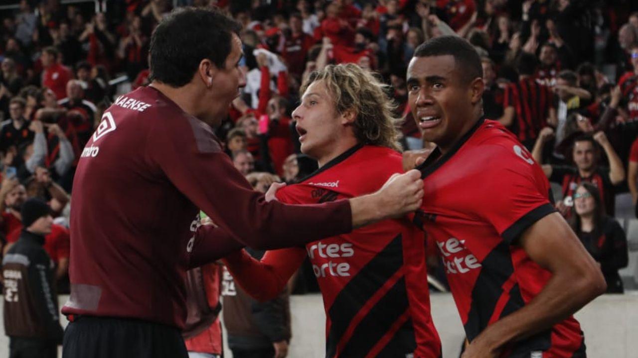 Athletico tem o melhor aproveitamento na temporada da Série A; Coritiba é o pior