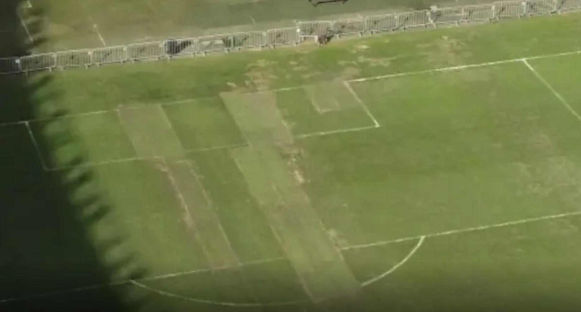 Mineirão está com gramado muito ruim para o jogo da Libertadores.