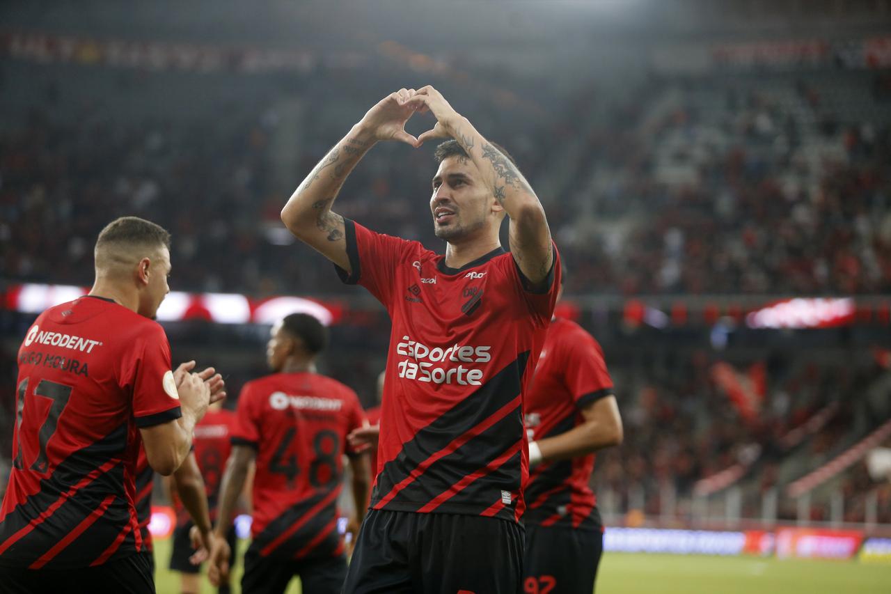 Pedro Henrique.