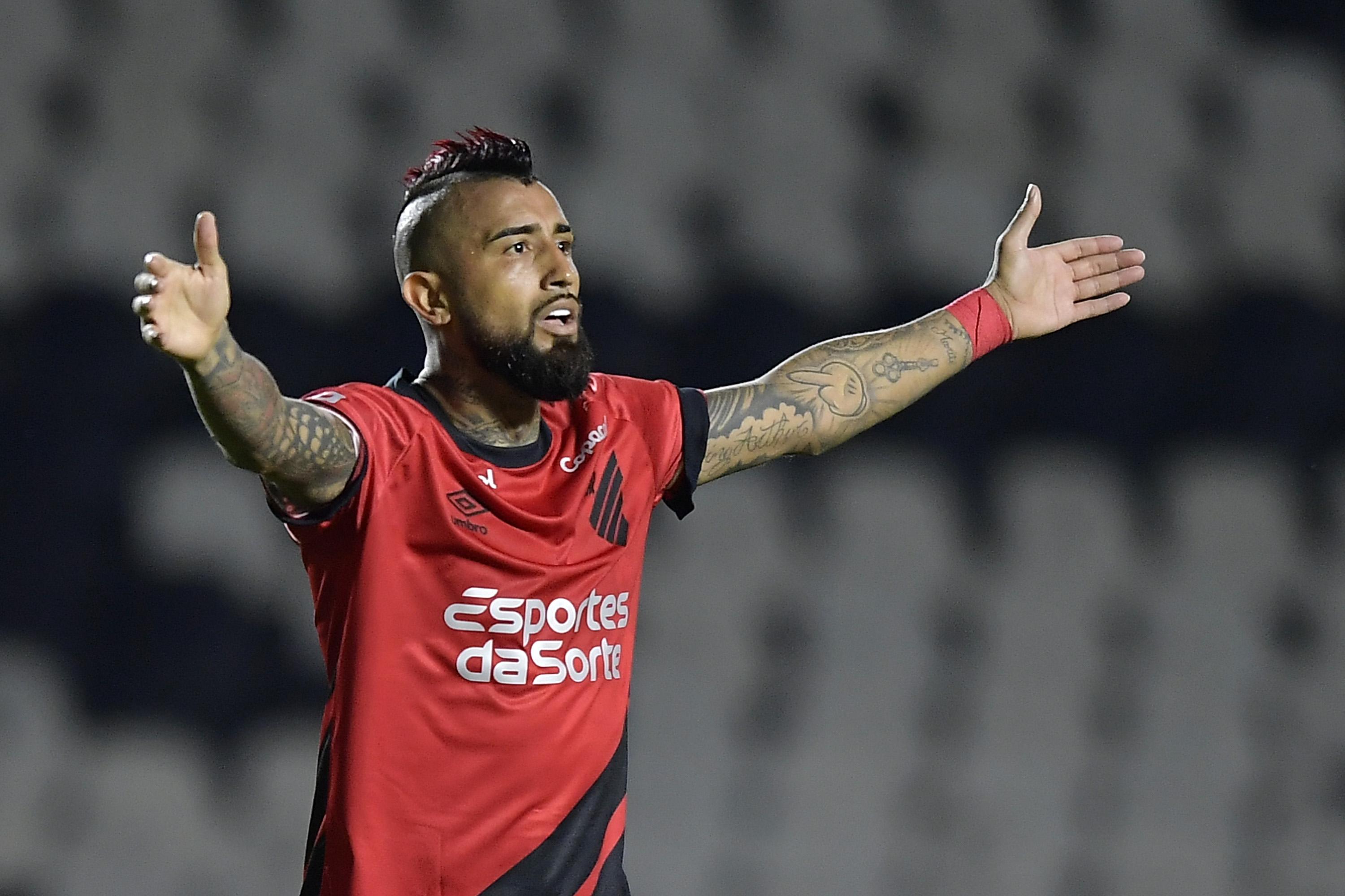 Arturo Vidal, do Athletico