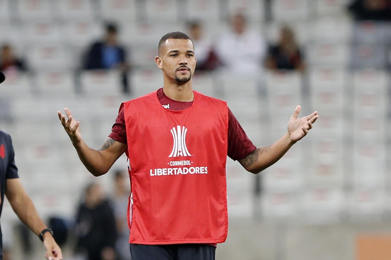 De olho na Libertadores, Athletico deve ter time misto contra o Cruzeiro