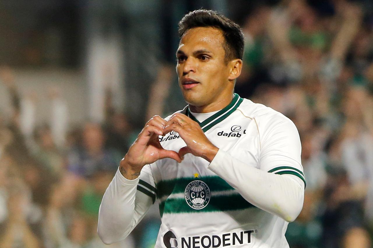 Coritiba perde Robson contra o Red Bull Bragantino