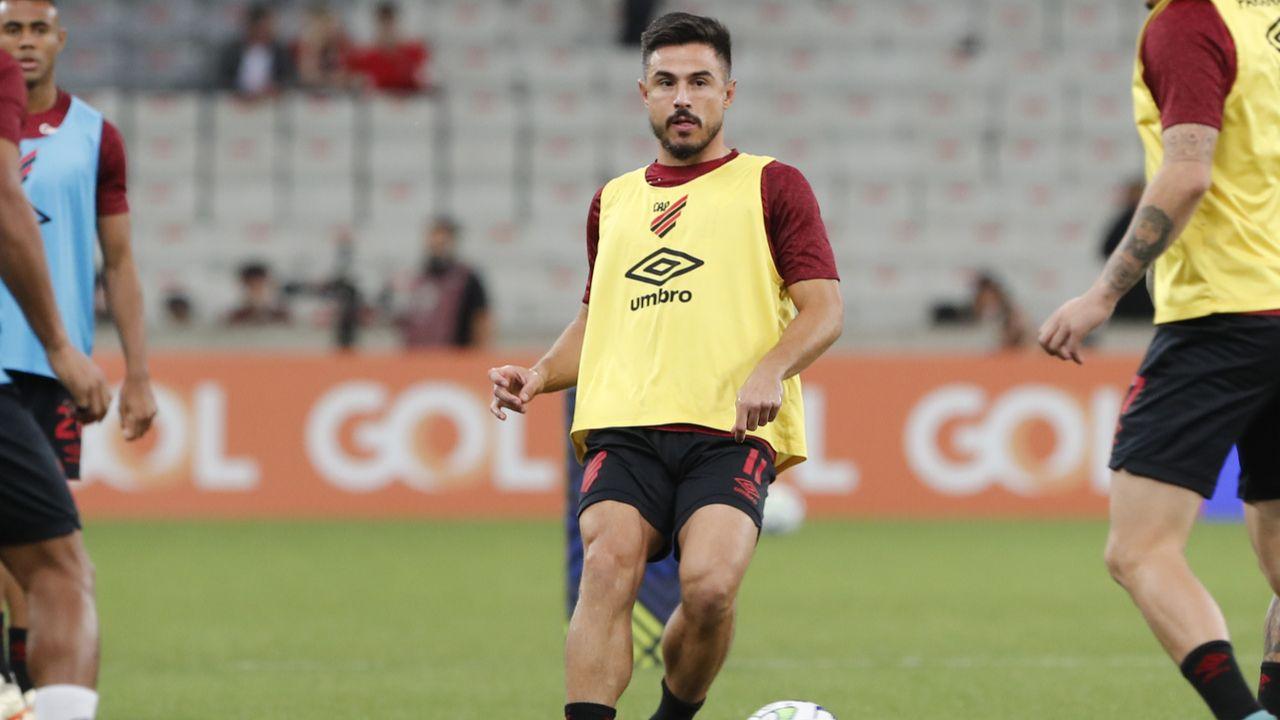 Bigode é opção contra o Flamengo