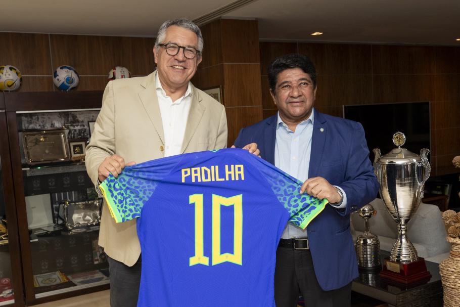 CBF se aproxima do governo federal para viabilizar Copa do Mundo Feminina de 2027