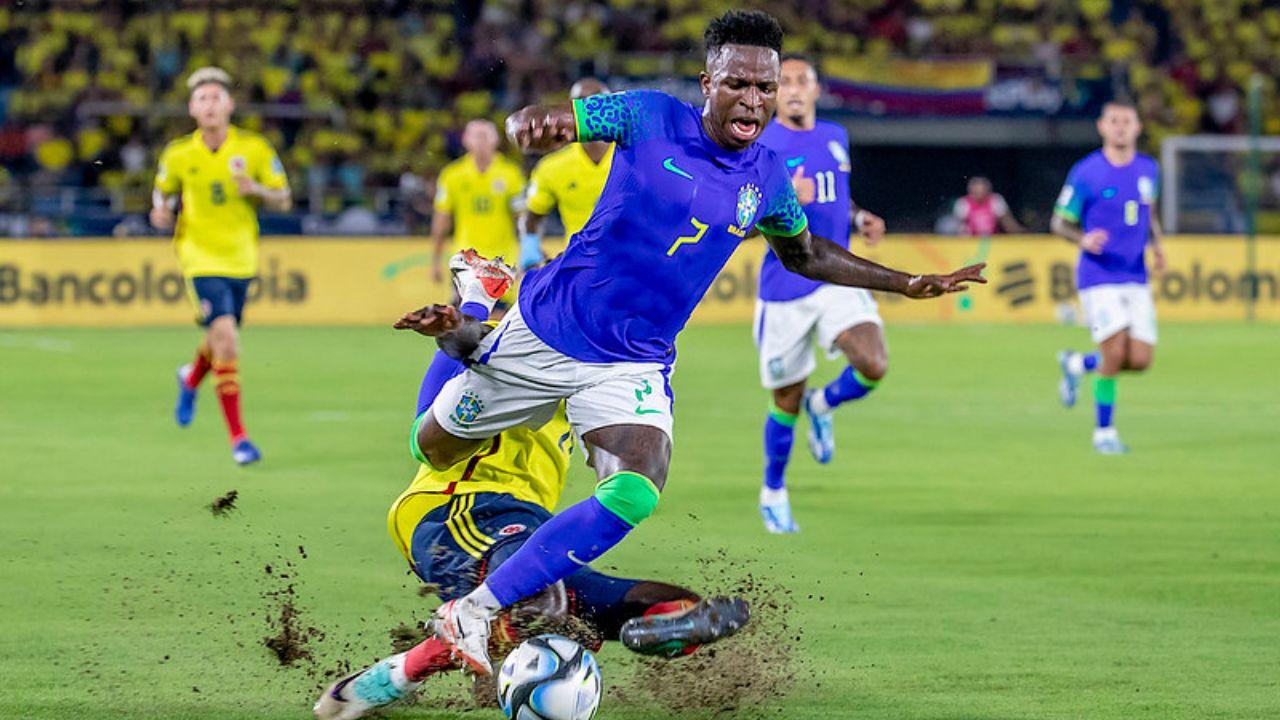 Vinicius Júnior na derrota do Brasil para a Colômbia