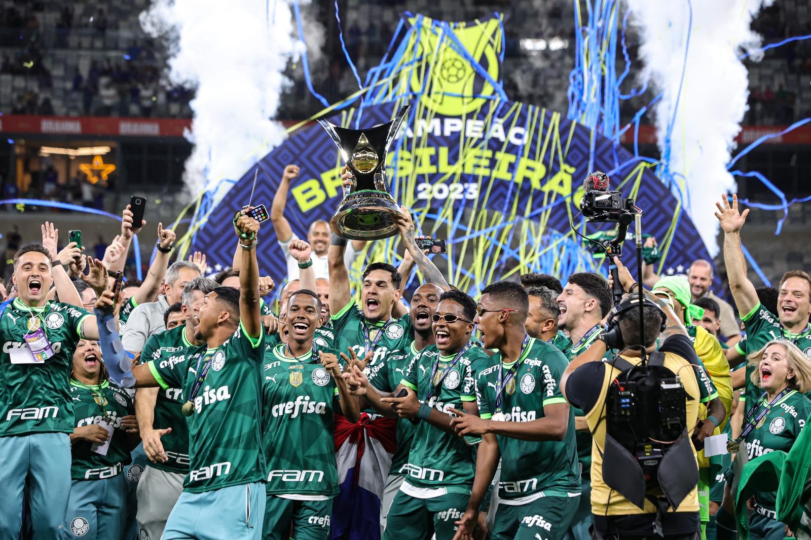 Palmeiras é campeão brasileiro; veja como foi jogo contra Cruzeiro