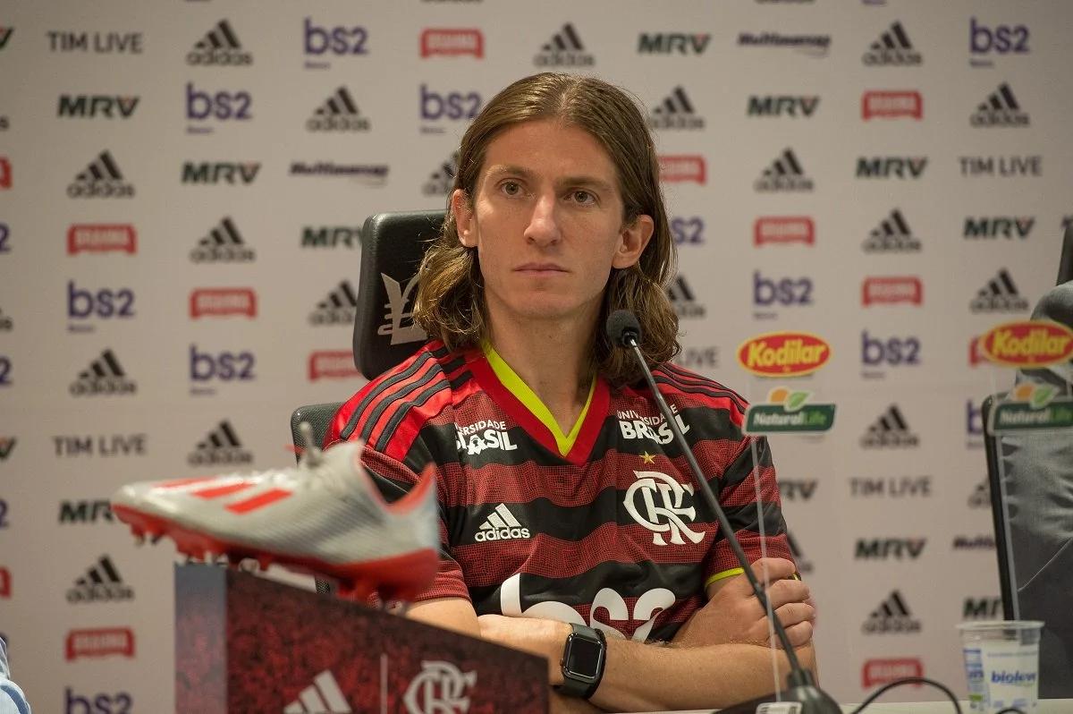 Filipe Luís recusa convite da CBF para ser coordenador da seleção brasileira