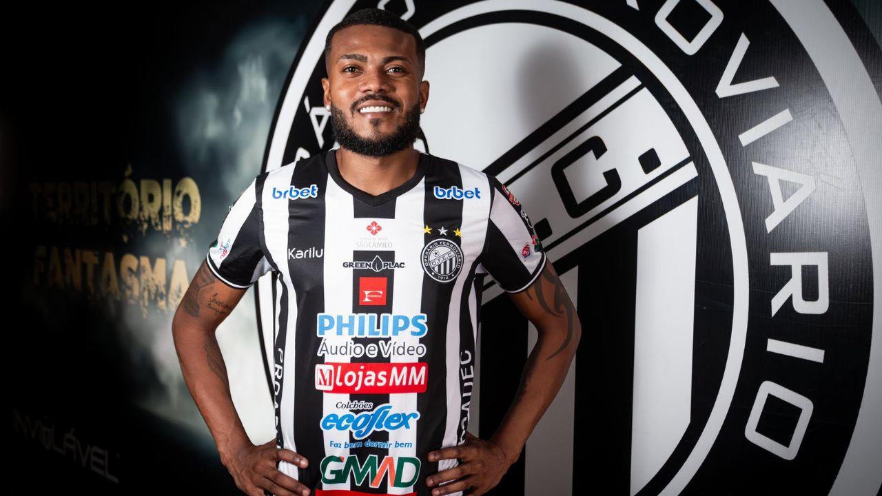 Marcelo Cirino acertou com o Operário
