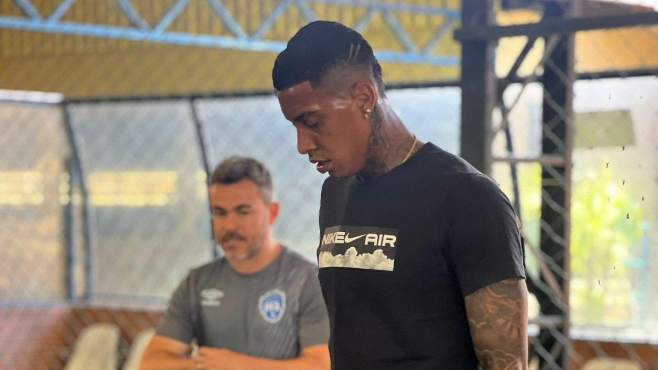 Manga fez treinamentos por conta própria durante punição