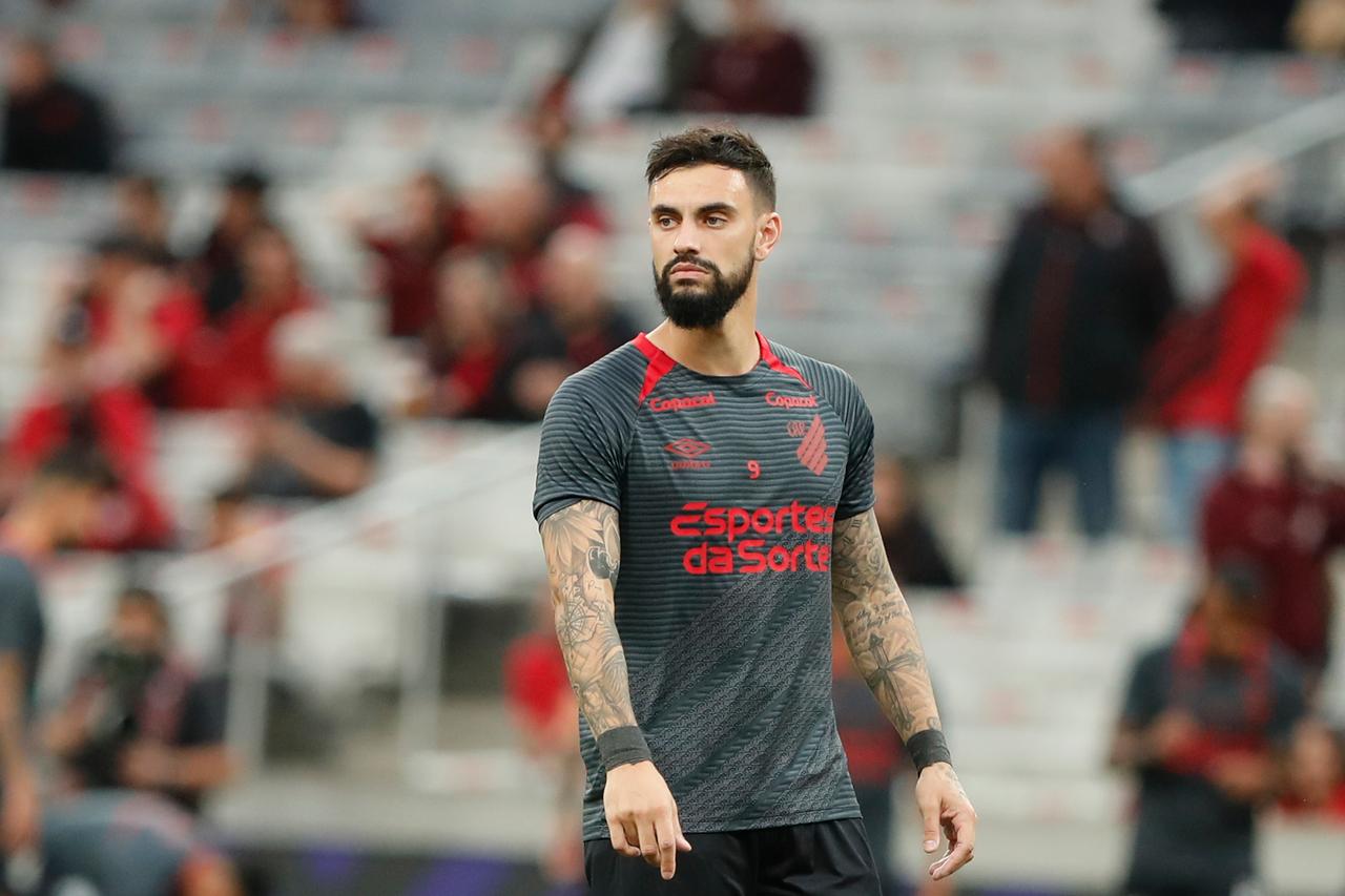 Após início goleador, Mastriani vive pequeno jejum no Athletico