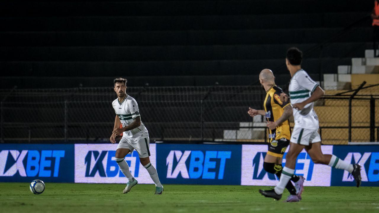 Coritiba empata com Novorizontino