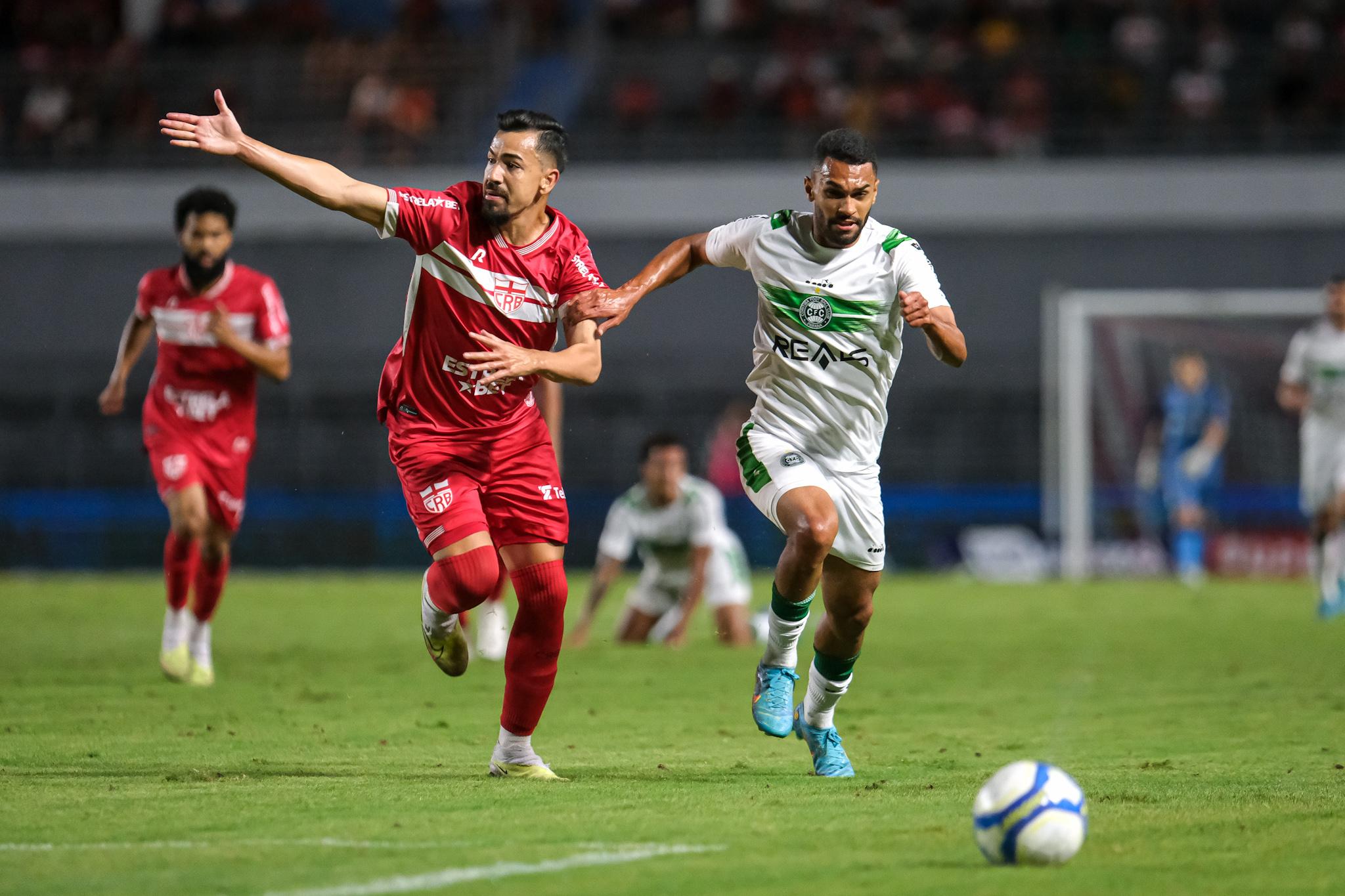 Lance de CRB x Coritiba