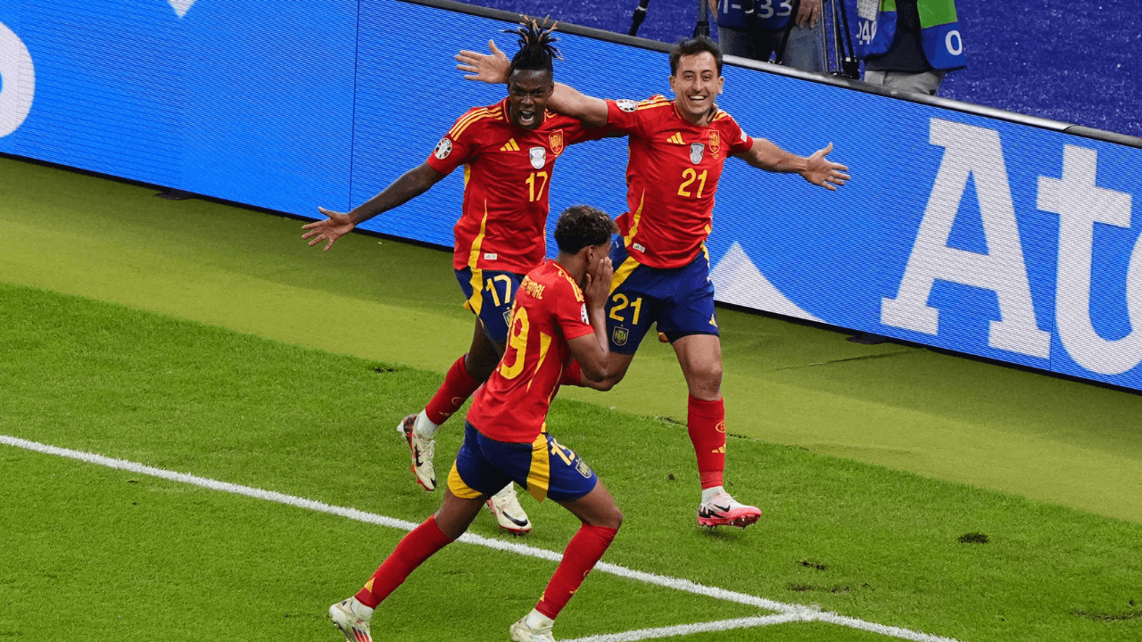 É tetra! Jovens brilham, Espanha bate Inglaterra e conquista a Eurocopa pela quarta vez