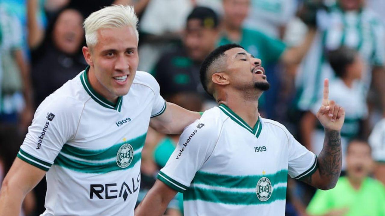 Artilheiro do Coritiba não tem permanência garantida e atrai clubes da Série A