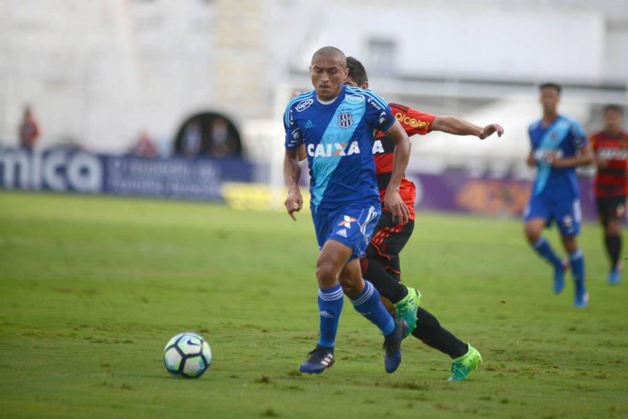 Nino Paraíba, da Ponte Preta, mitou no Cartola FC na 1ª rodada do Brasileiro. Foto: Antônio Cícero/Estadão 