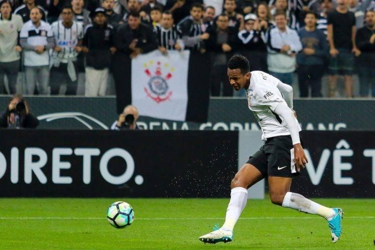Corinthians defende a liderança em duelo com o Grêmio na 10ª rodada do Brasileirão. (Foto: Marcello Fim/Estadão Conteúdo)