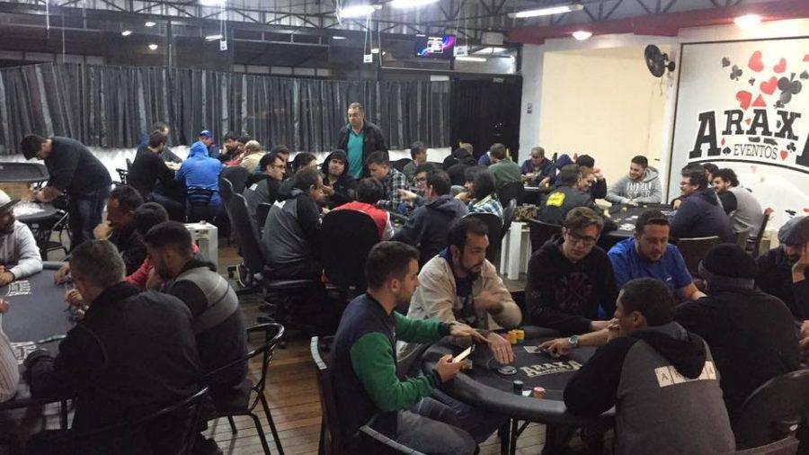 Araxá Poker, em Ponta Grossa, verá o campeão da quarta etapa do CPTH. Foto: Divulgação/Facebook