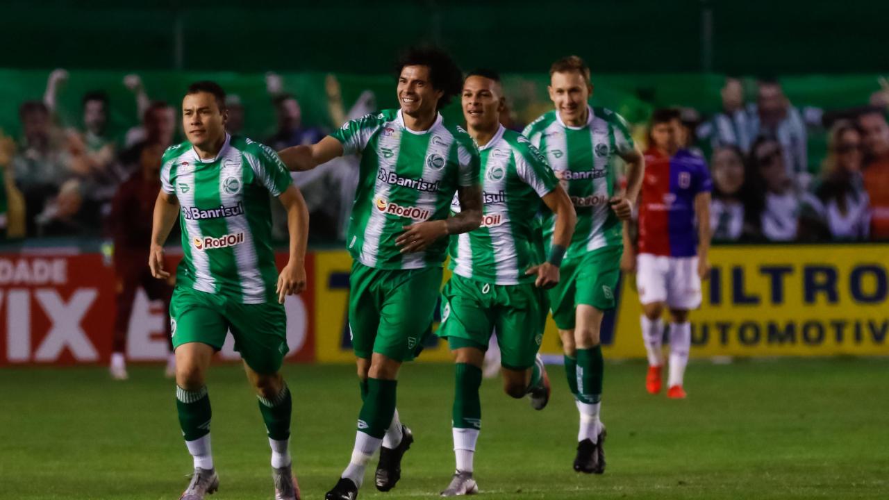 Paraná tomou cinco do Juventude na Série B.