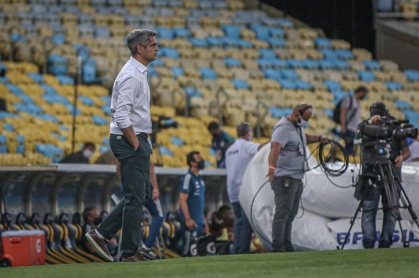 Rodrigo Santana defende sistema após derrota para o Flamengo