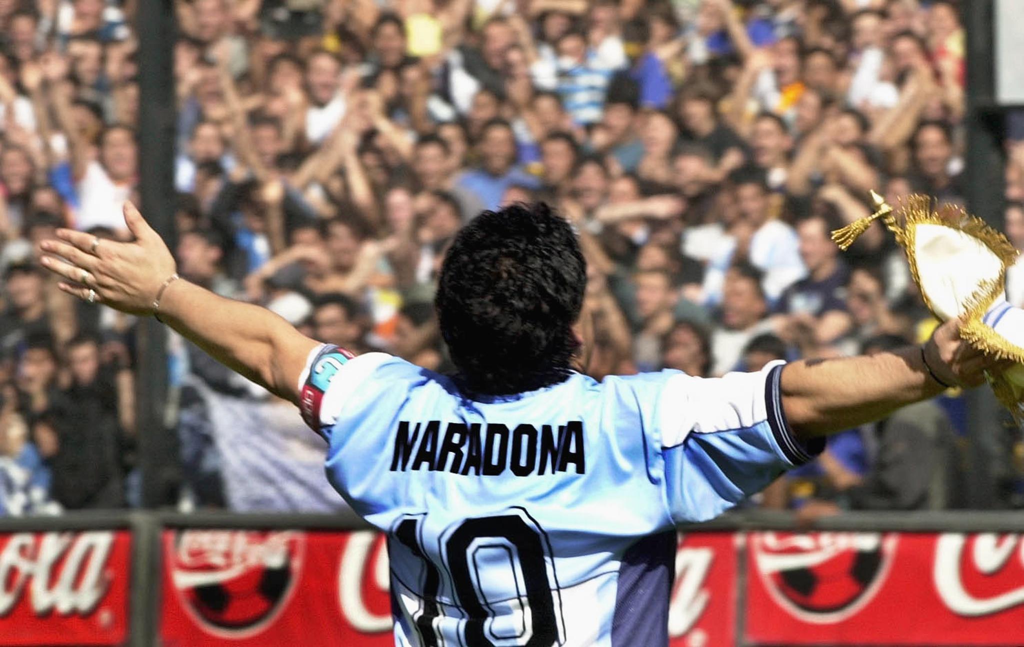 Maradona, morto nesta quarta-feira, foi dinamite pura