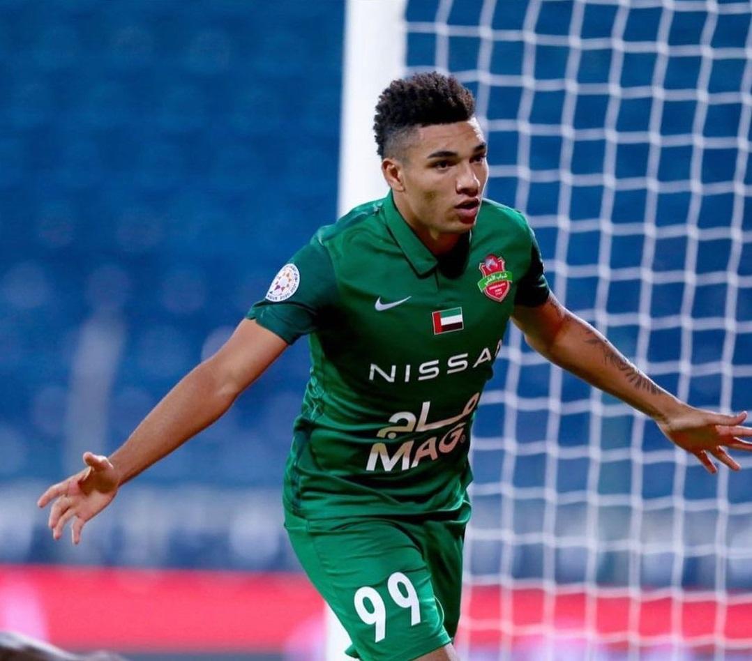 Igor Jesus comemora gol nos Emirados Árabes: jogador já é o artilheiro do campeonato local