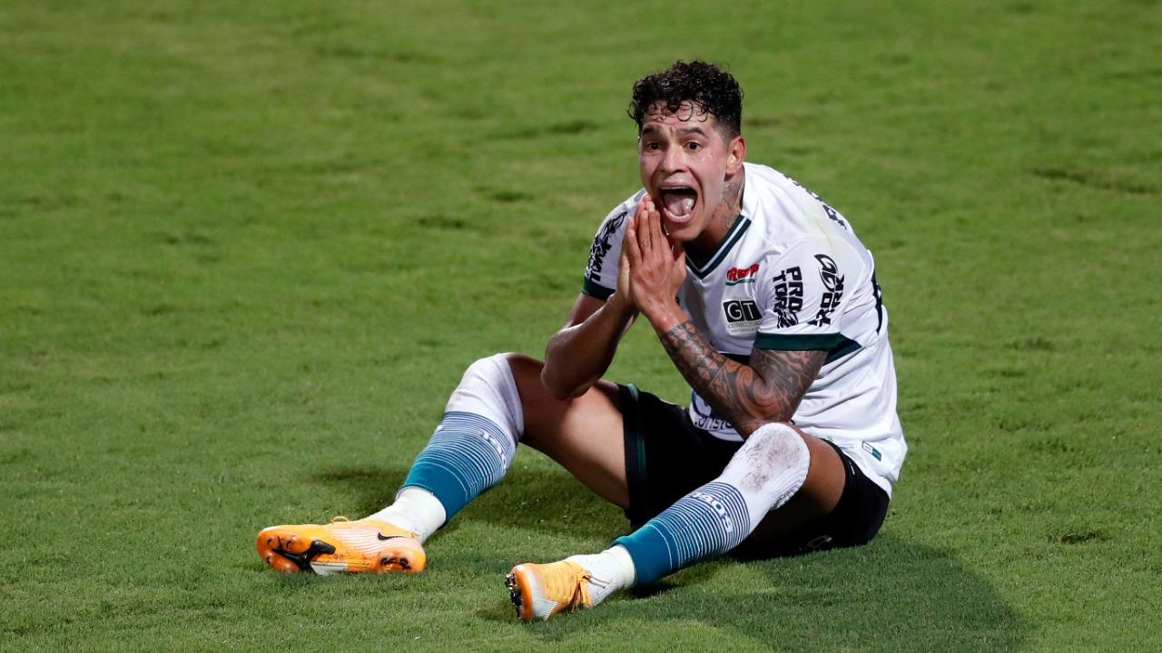 Coritiba x Botafogo: virada alvinegra e desastre para o Coxa