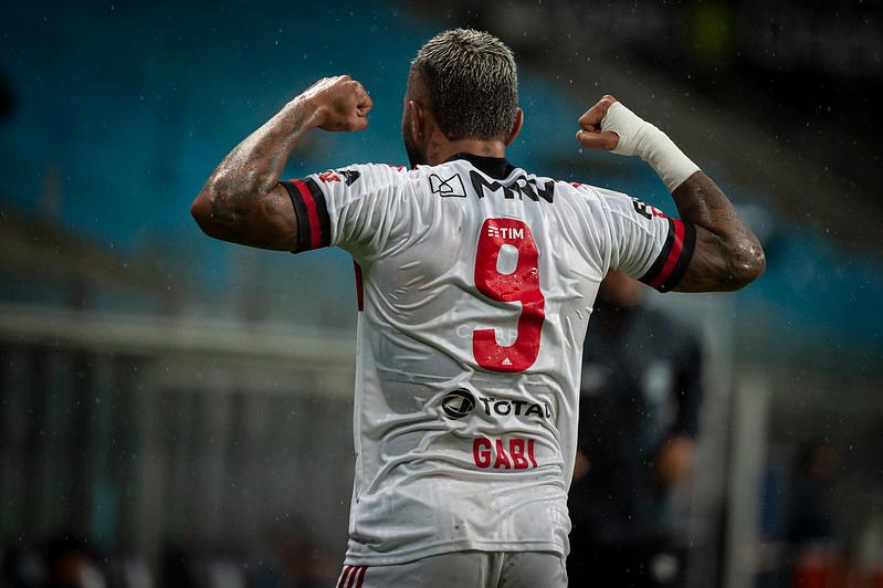 Flamengo de 2019 reaparece em campeonato que pode embolar