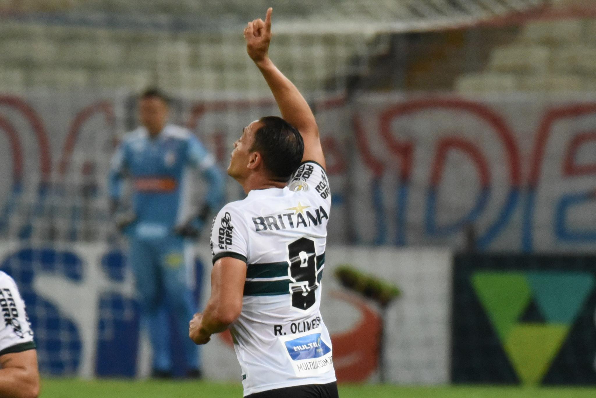 Ricardo Oliveira voltou a marcar um gol.