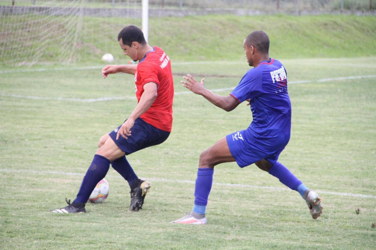Paraná fica no empate com o Marcílio Dias em jogo-treino.