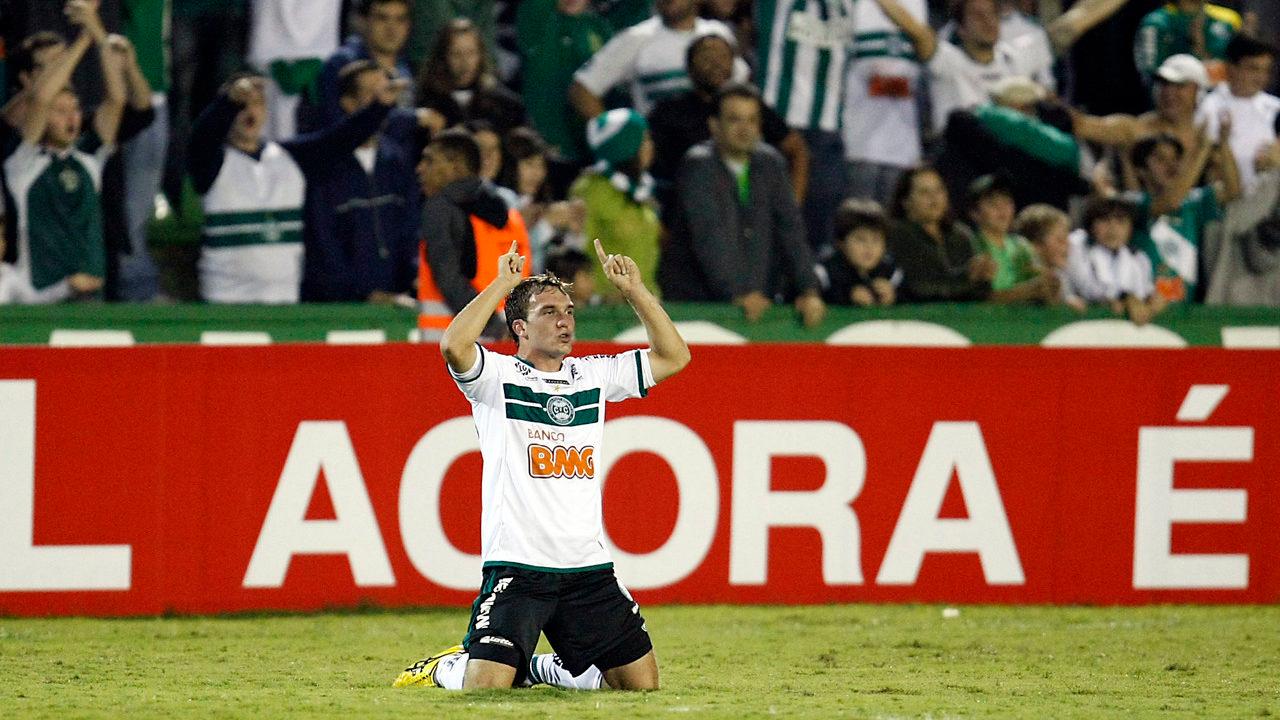 Willian Farias é outro remanescente das campanhas das finais da Copa do Brasil em 2011 e 2012