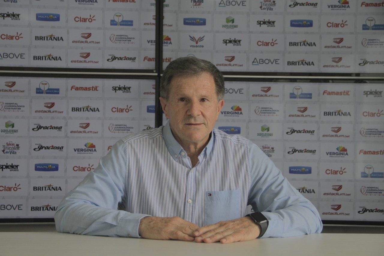 Sérgio Molletta é o presidente interino do Paraná.