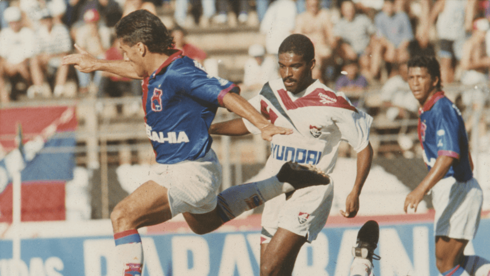 Maurílio e Saulo no Brasileirão de 95. Foto: Antonio Costa/Gazeta do Povo